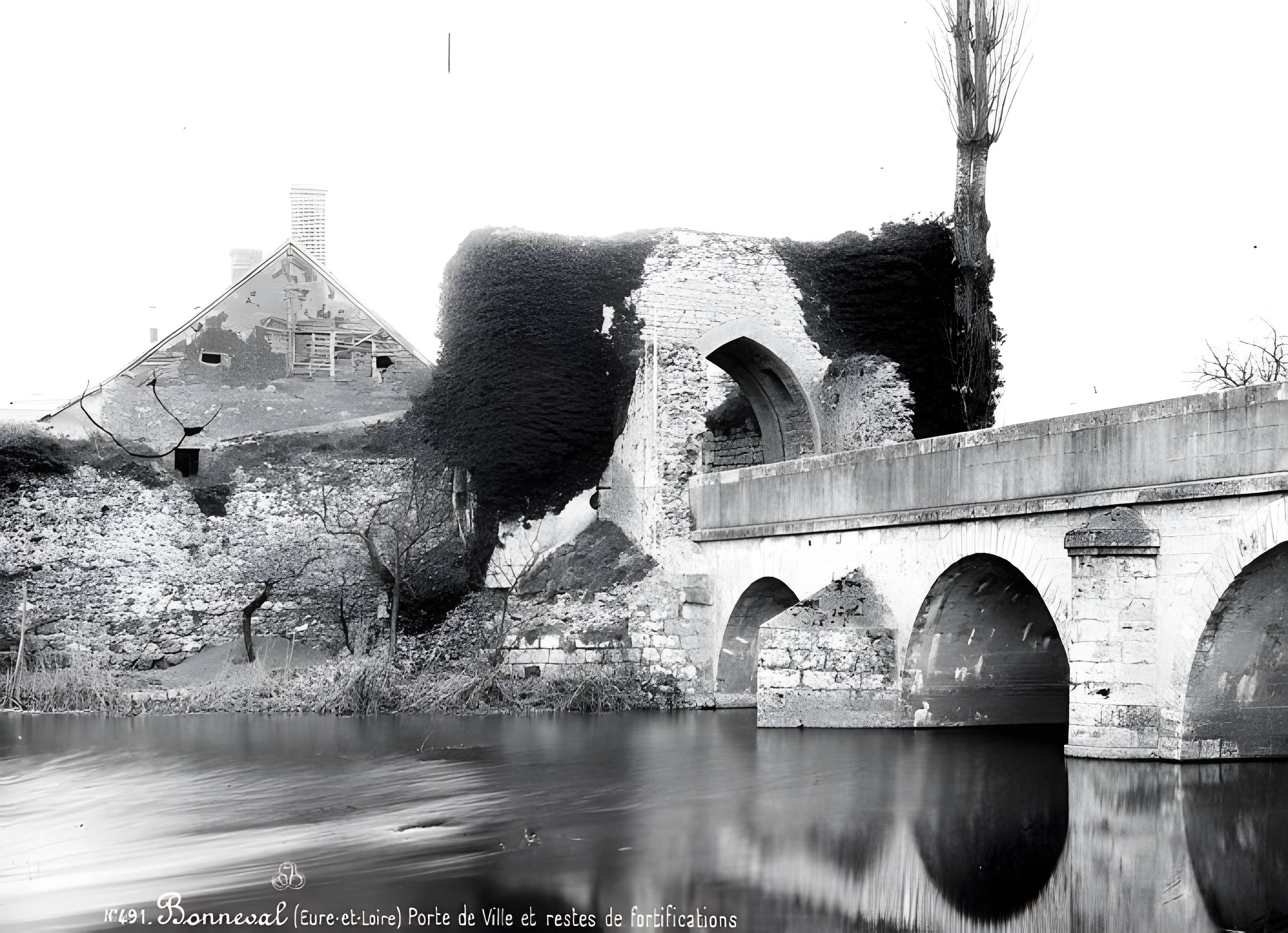 Vestiges de fortifications