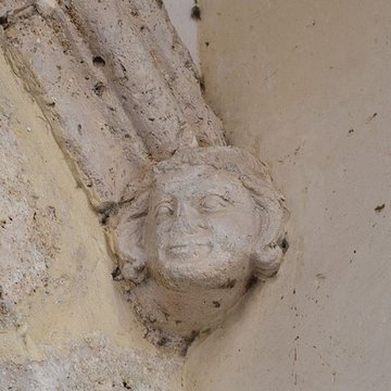 Maison dite aussi ancienne salle de justice et hôtel de ville ou du Perron ou le Parloir aux Bourgeois ou des Trois Rois