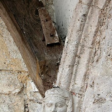 Maison dite aussi ancienne salle de justice et hôtel de ville ou du Perron ou le Parloir aux Bourgeois ou des Trois Rois