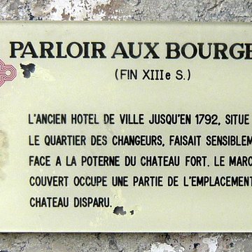 Maison dite aussi ancienne salle de justice et hôtel de ville ou du Perron ou le Parloir aux Bourgeois ou des Trois Rois