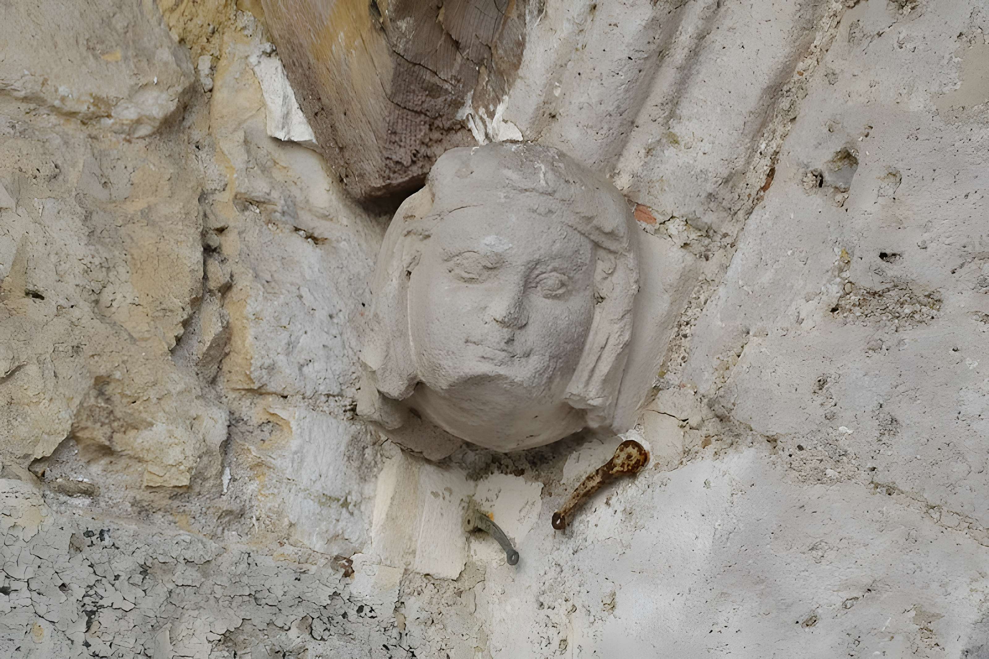 Maison dite aussi ancienne salle de justice et hôtel de ville ou du Perron ou le Parloir aux Bourgeois ou des Trois Rois