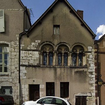 Maison du XIIe siècle