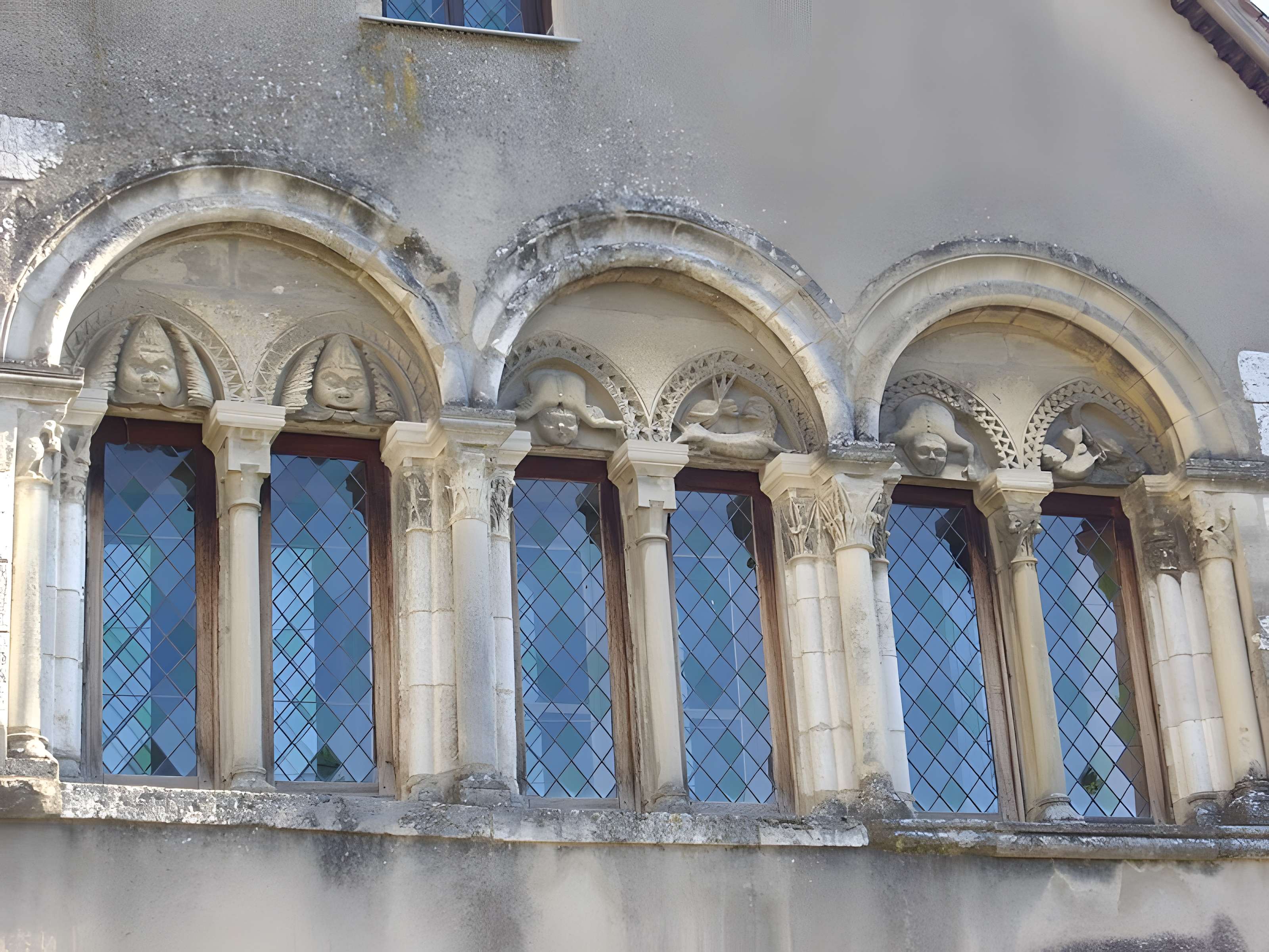 Maison du XIIe siècle