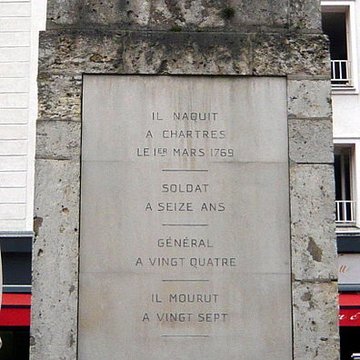 Monument à Marceau