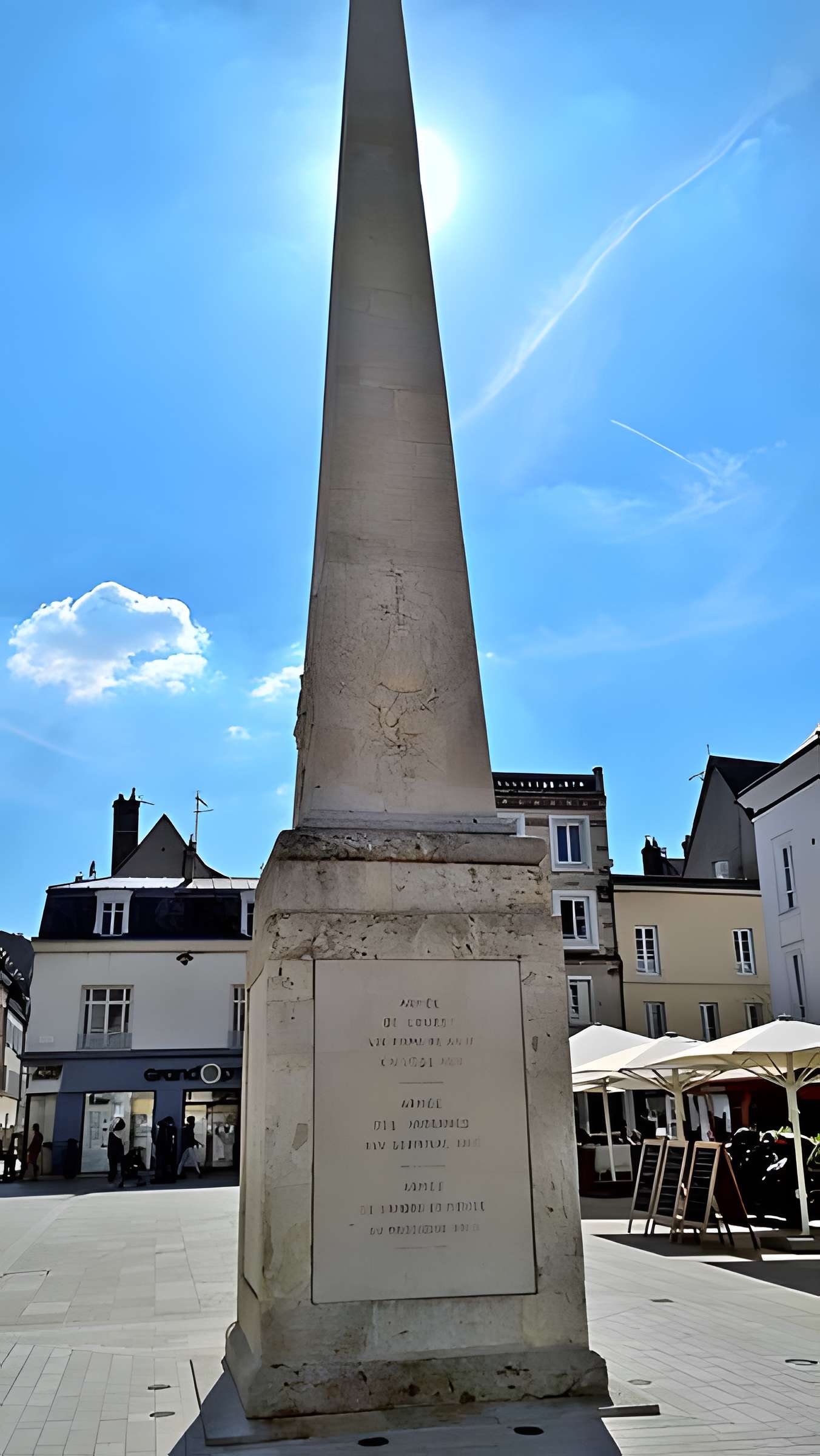 Monument à Marceau