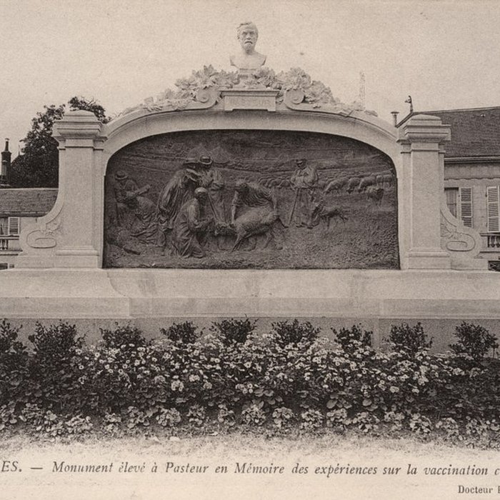 Photo de Monument à Pasteur