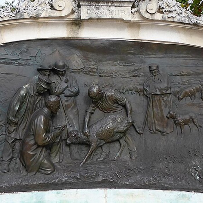Photo de Monument à Pasteur