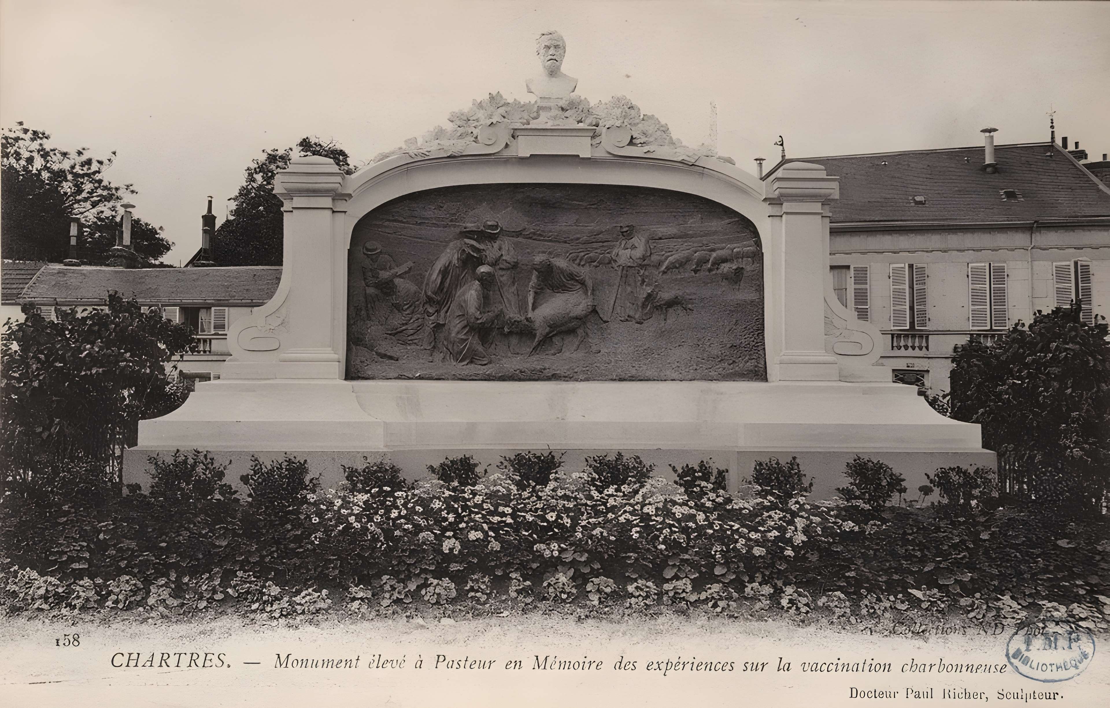 Monument à Pasteur