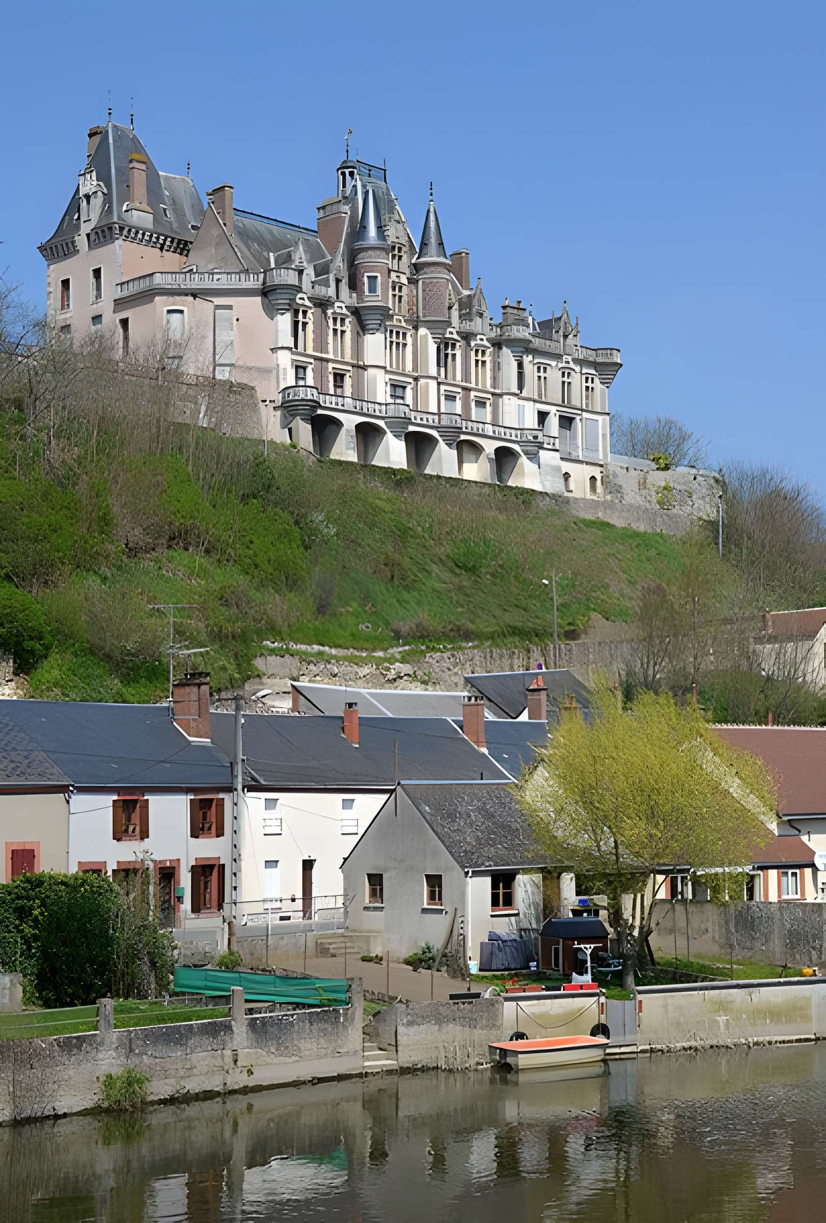 Château, actuellement musée agricole