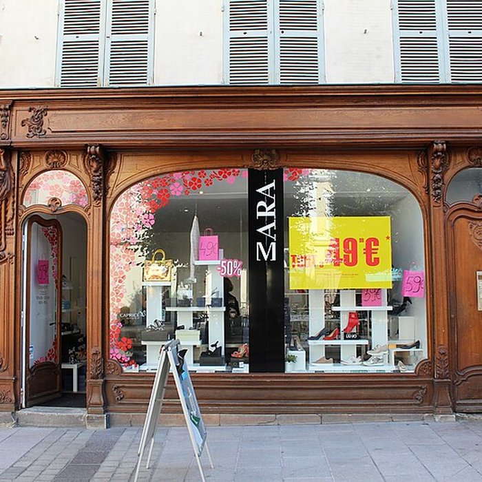 Photo de Anciennes imprimeries Lefèbvre et ancienne librairie Broult-Dividis