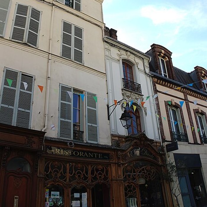 Photo de Anciennes imprimeries Lefèbvre et ancienne librairie Broult-Dividis