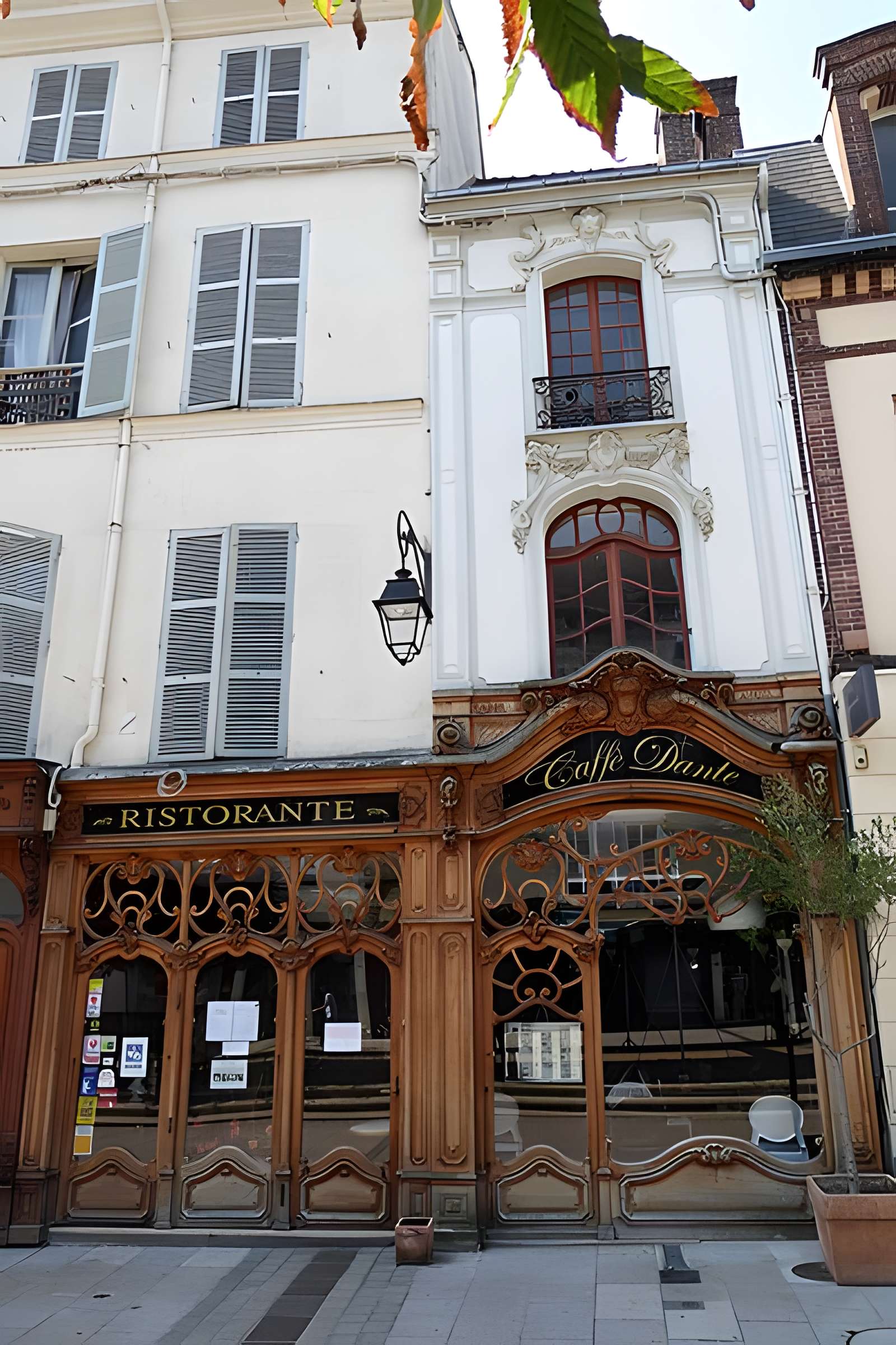 Anciennes imprimeries Lefèbvre et ancienne librairie Broult-Dividis