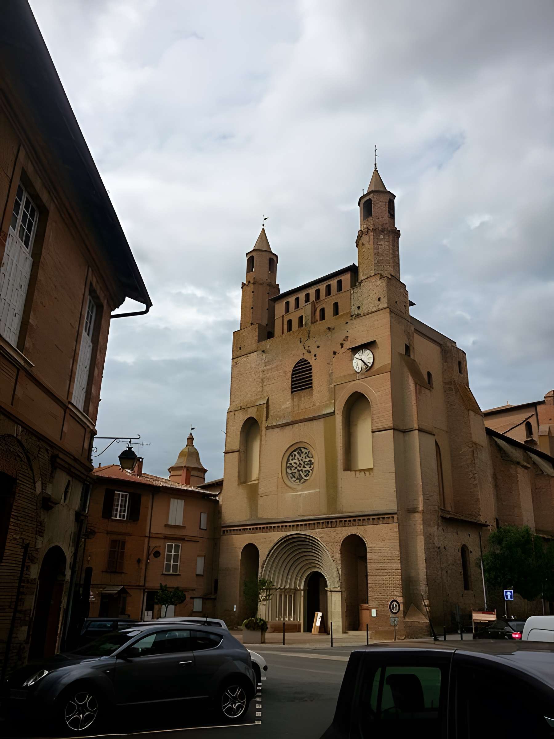 Église Notre-Dame-du-Bourg de Rabastens