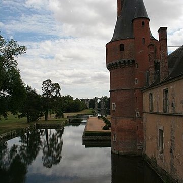 Ancien aqueduc de Pontgouin à Versailles également sur communes de Berchères-Saint-Germain et Pontgouin