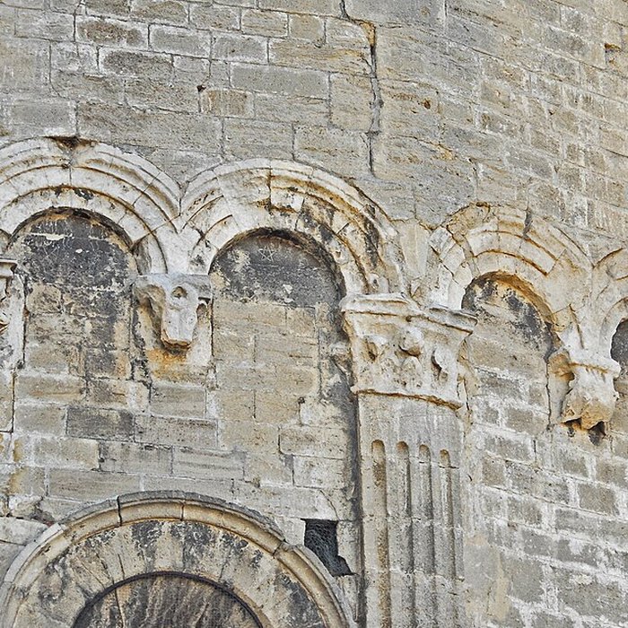 Photo de Église Notre-Dame-du-Lac du Thor