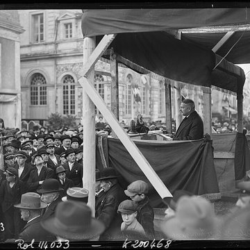 Monument de Paul Deschanel