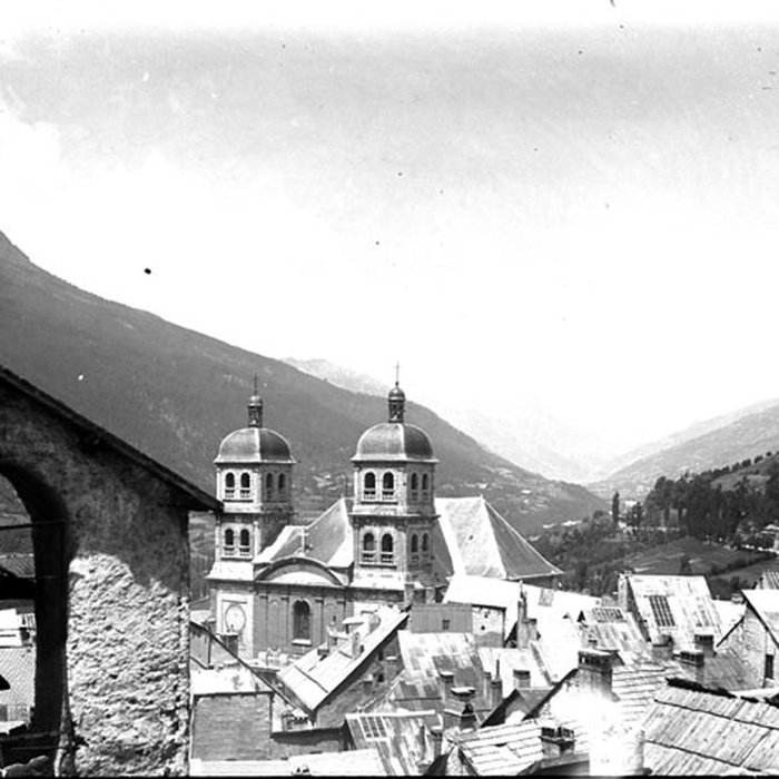 Photo de Église Notre-Dame-et-Saint-Nicolas de Briançon