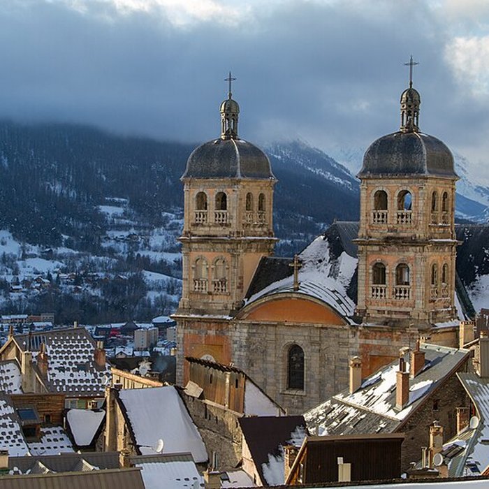 Photo de Église Notre-Dame-et-Saint-Nicolas de Briançon