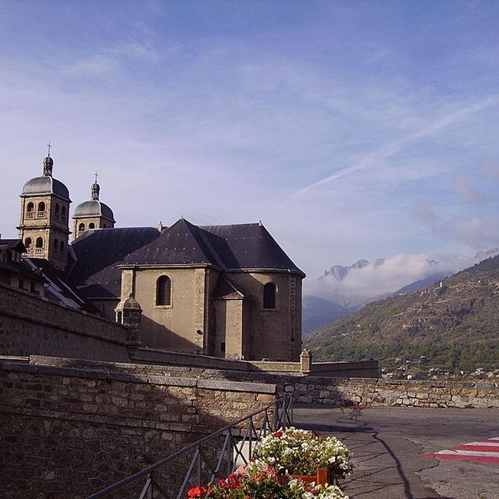 Photo de Église Notre-Dame-et-Saint-Nicolas de Briançon