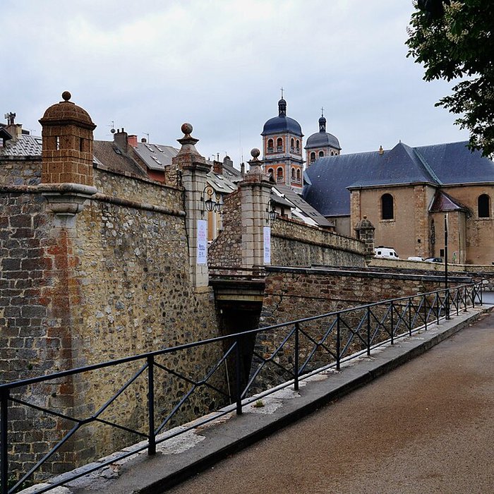 Photo de Église Notre-Dame-et-Saint-Nicolas de Briançon