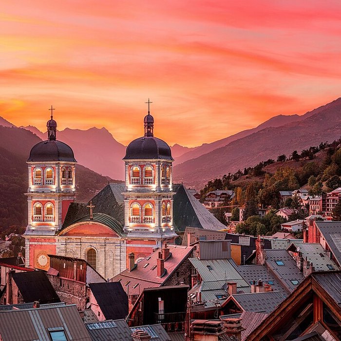 Photo de Église Notre-Dame-et-Saint-Nicolas de Briançon