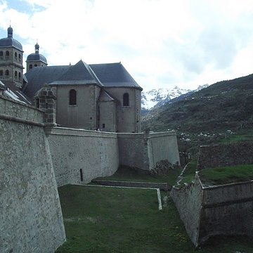 Église Notre-Dame-et-Saint-Nicolas de Briançon
