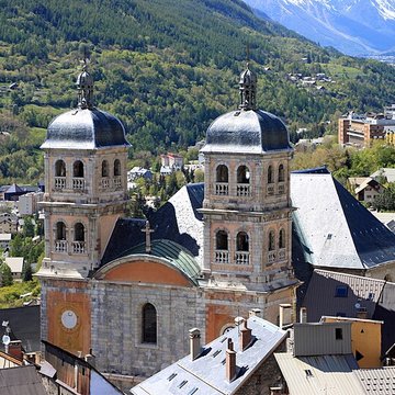 Église Notre-Dame-et-Saint-Nicolas de Briançon