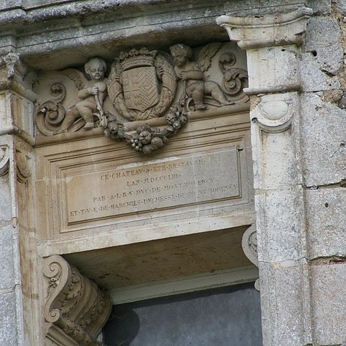 Photo de Château de Courtalain et ses dépendances