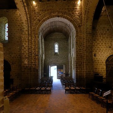 Eglise Notre-Dame-sur-lEau ou Notre-Dame-sous-lEau