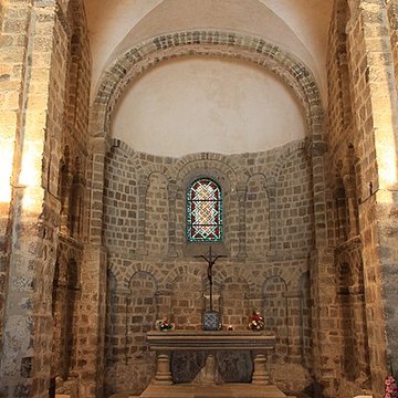 Eglise Notre-Dame-sur-lEau ou Notre-Dame-sous-lEau