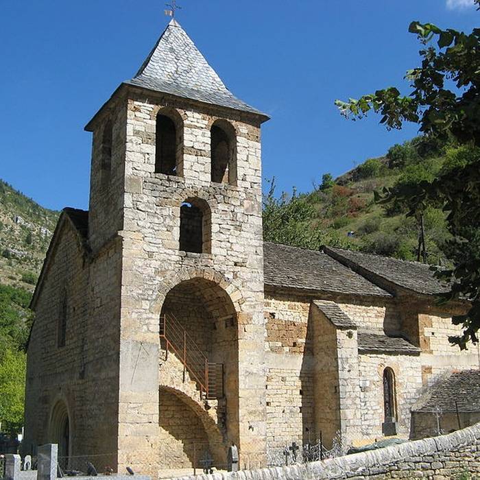 Photo de Église paroissiale de lAssomption de Saint-Chély-du-Tarn