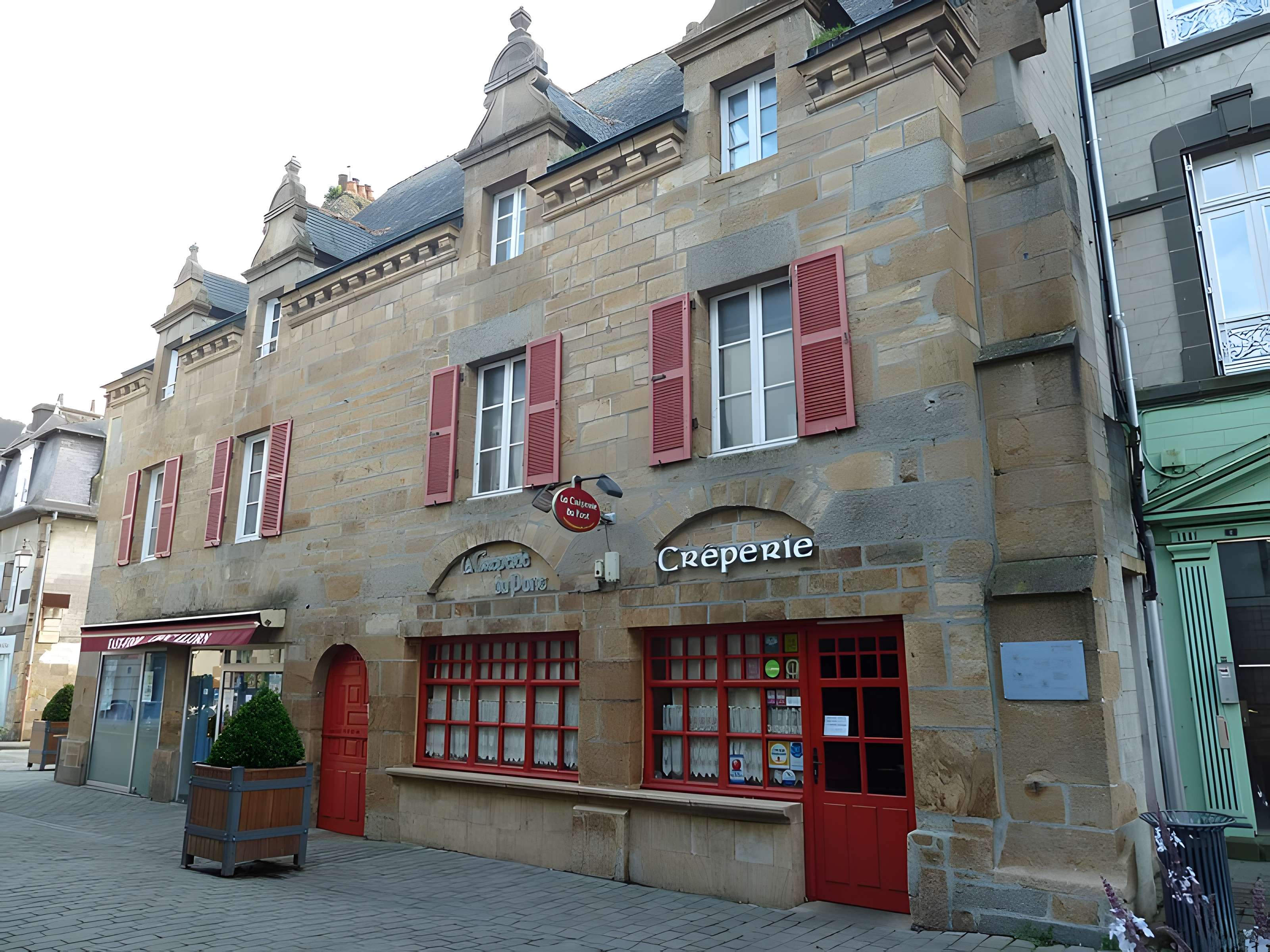 Maison du XVIe siècle, sur l'Elorn