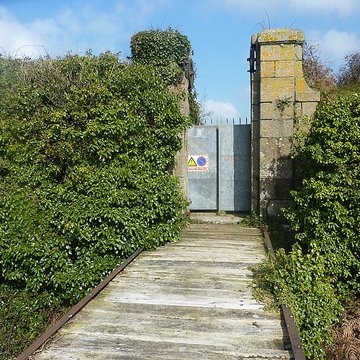 Île de Cézon et son fort