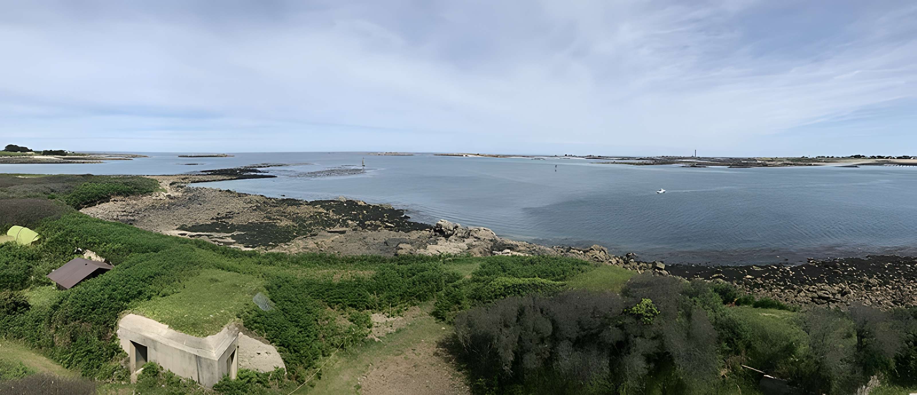 Île de Cézon et son fort