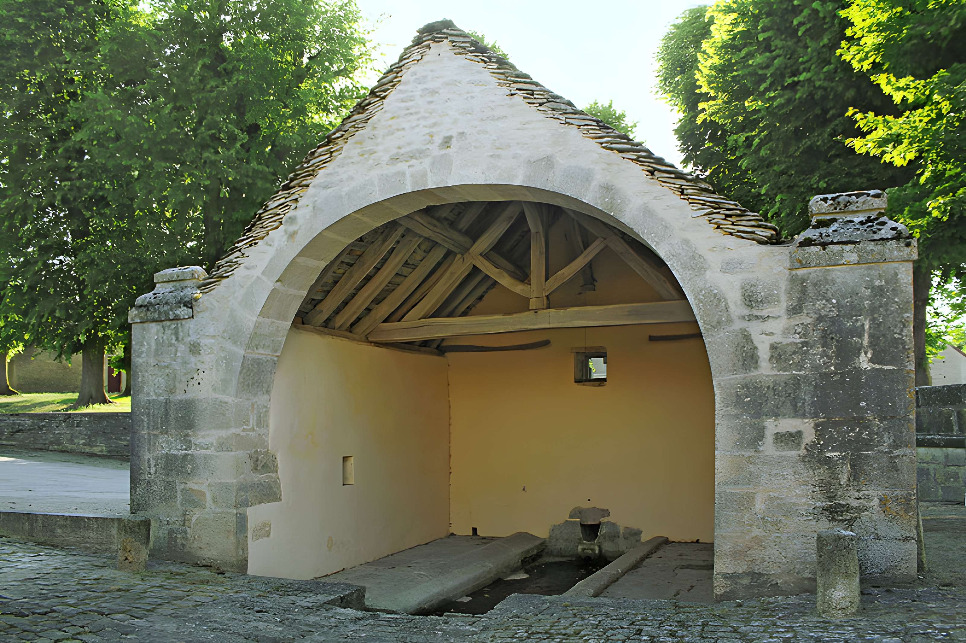 Chapelle Lavoir de Saint-Nicolas
