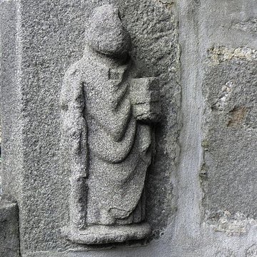 Fontaine du XVIe siècle de Rumengol