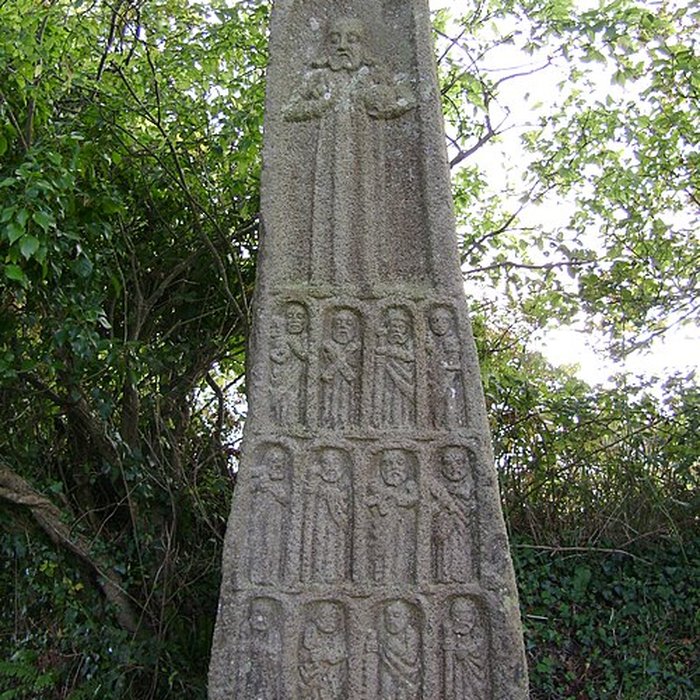 Photo de Croix dite des Douze Apôtres