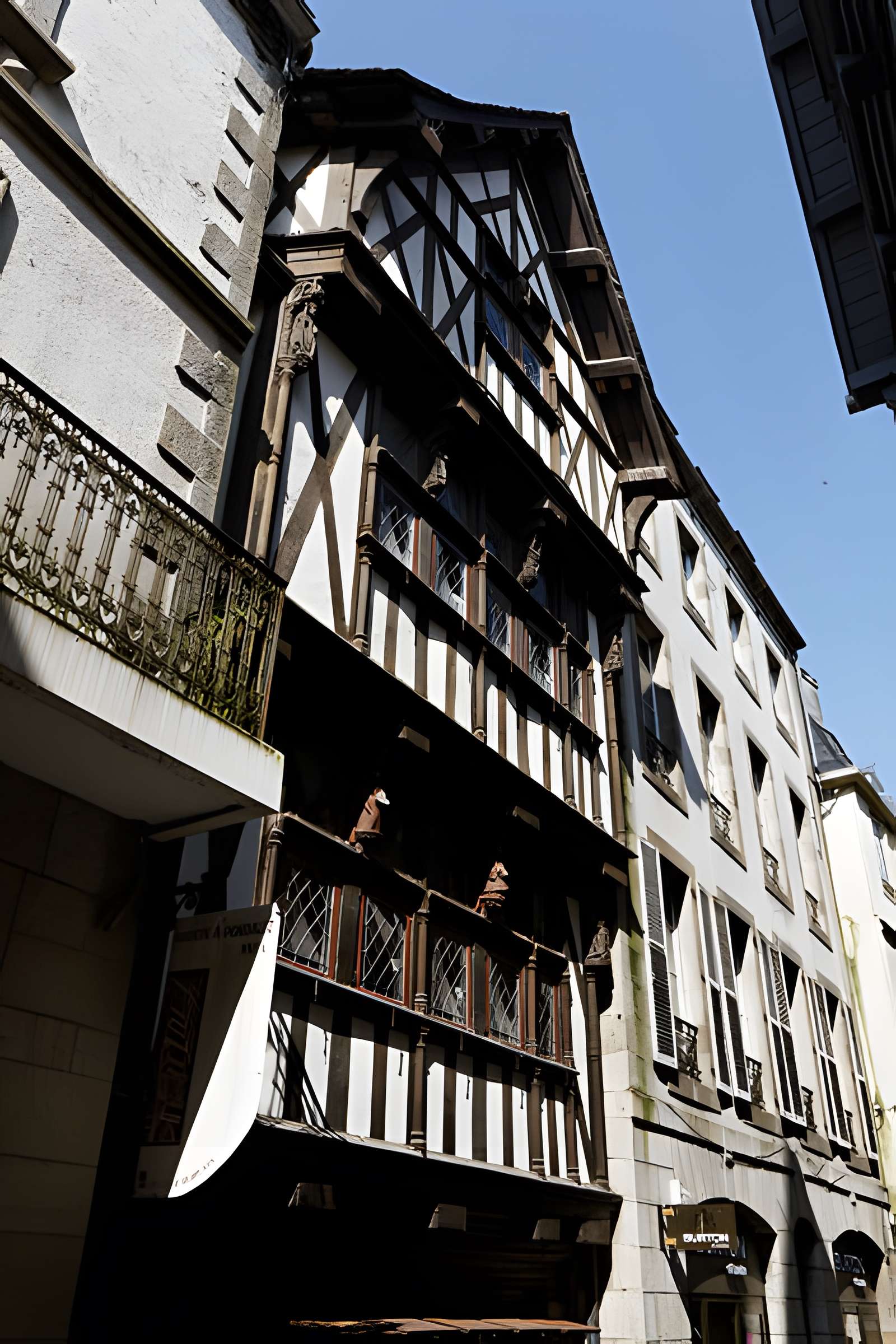 Maison dite à lanterne