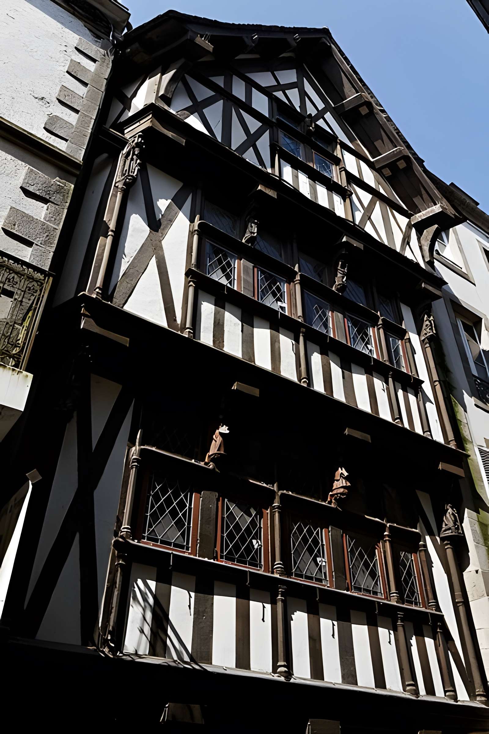 Maison dite à lanterne