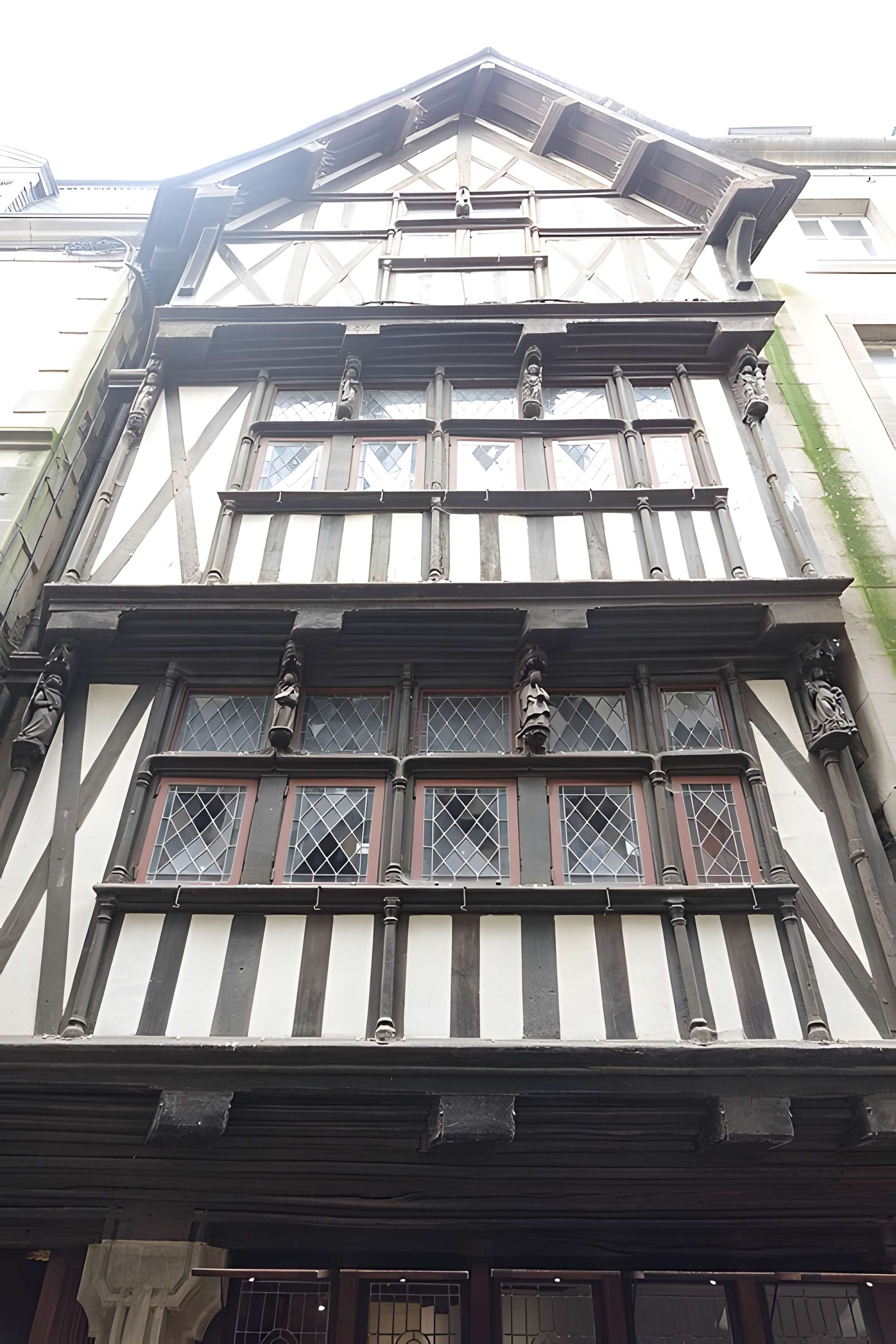 Maison dite à lanterne