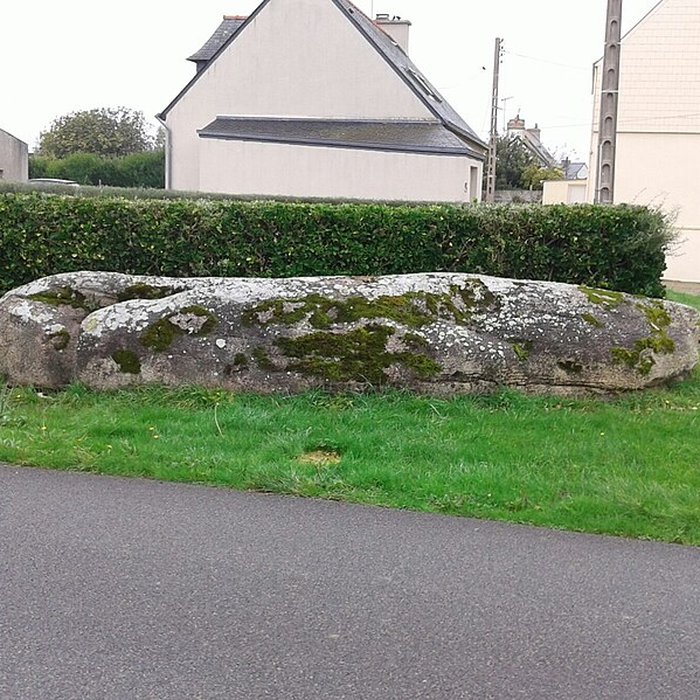 Photo de Menhir anthropomorphique de Kerdeval