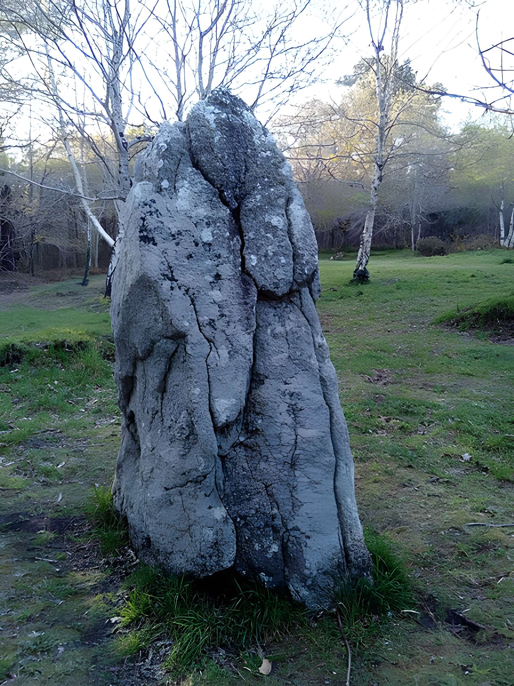 Menhir de Kerdalaë-Lesconil