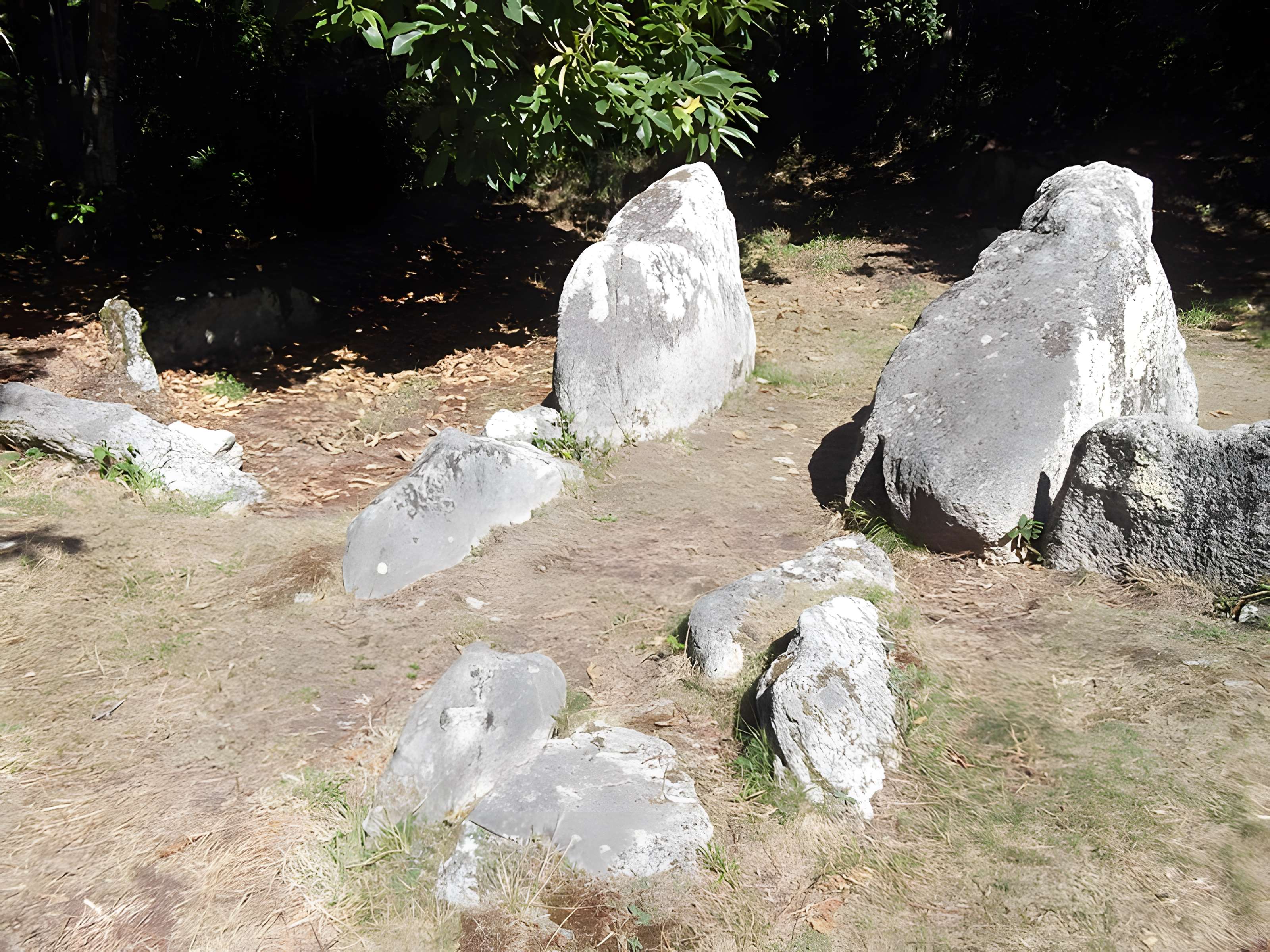 Menhir de Kerdalaë-Lesconil