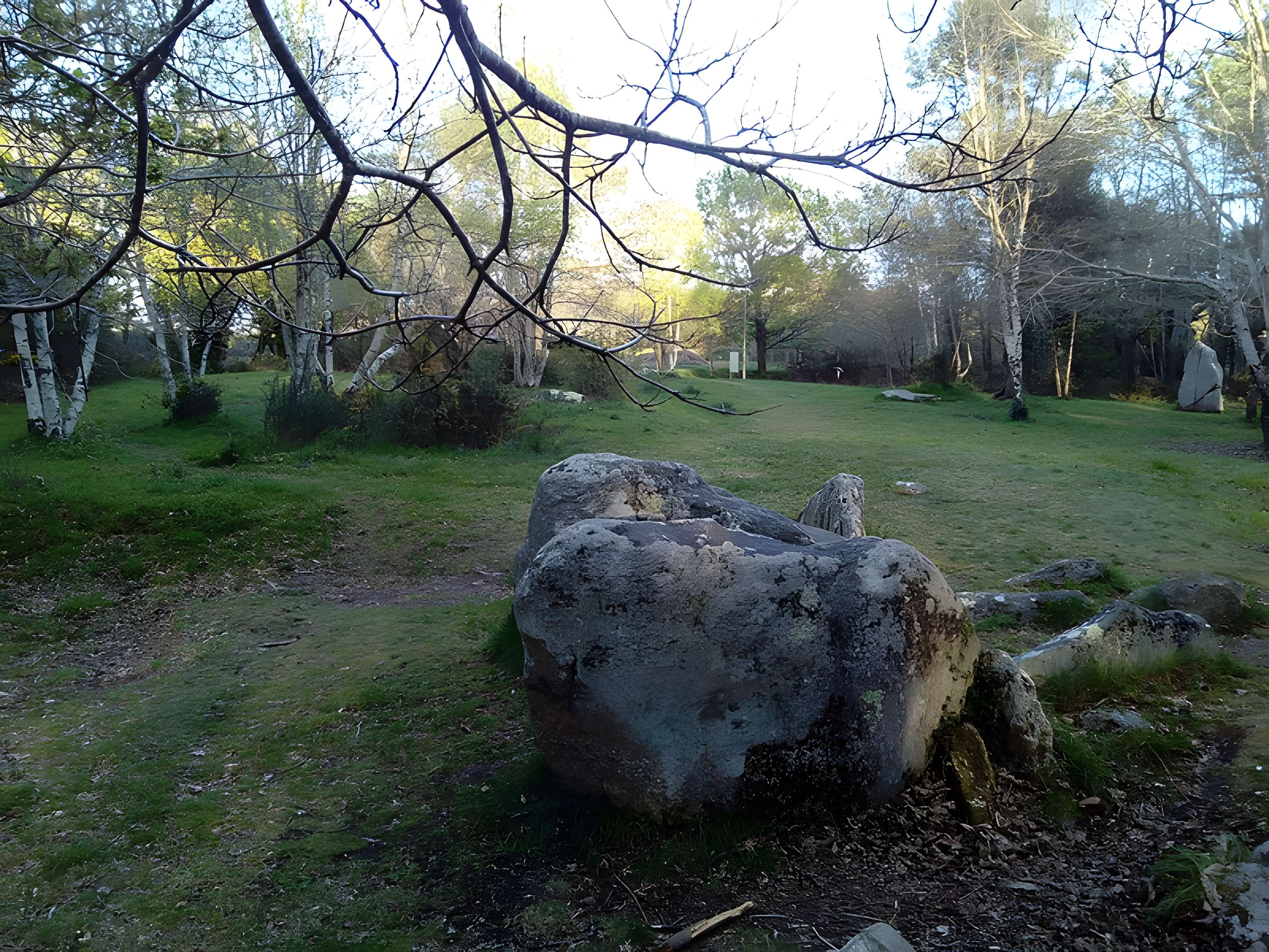 Menhir de Kerdalaë-Lesconil