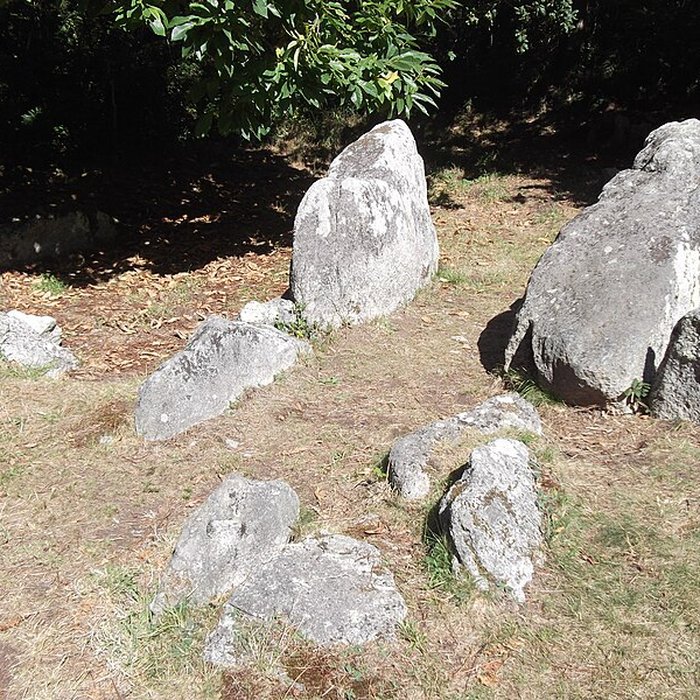 Photo de Monuments mégalithiques près de Tronval