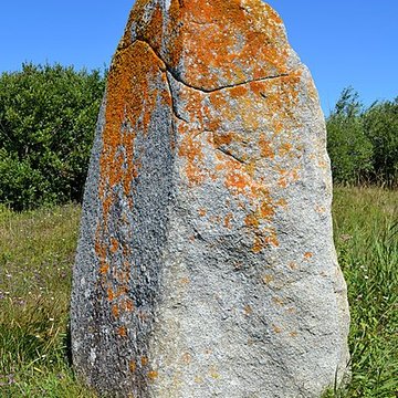Deux menhirs