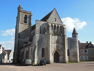 Photo de Église Saint-Adrien de Mailly-le-Château
