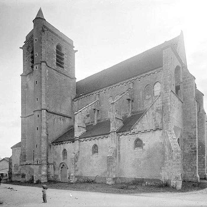 Photo de Église Saint-Adrien de Mailly-le-Château