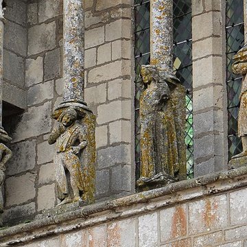Église Saint-Adrien de Mailly-le-Château