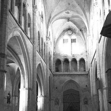 Église Saint-Adrien de Mailly-le-Château
